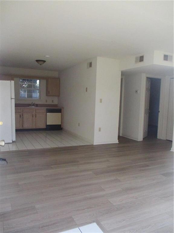 2025 W Cedar St unit A, Allentown, PA 18104 - photo 2