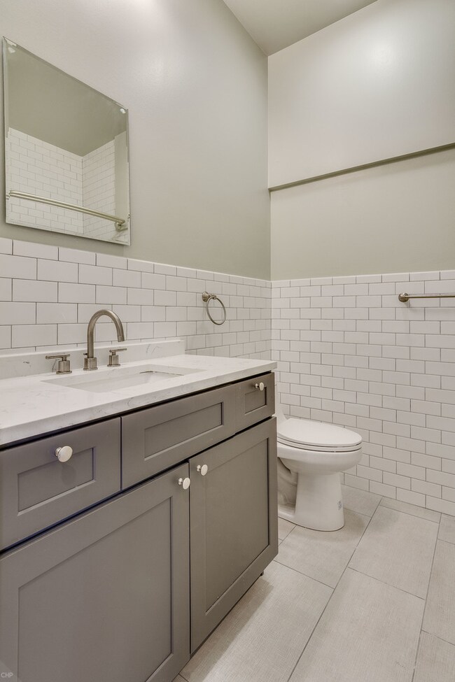 4527 S Evans Ave unit 2, Chicago, IL 60653 - photo 6