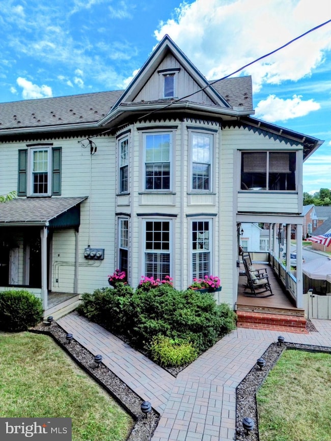 207 N Spring St, Everett, PA 15537 - photo 7