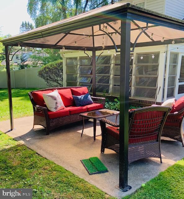 315 Henry Ln, Wallingford, PA 19086 - photo 5