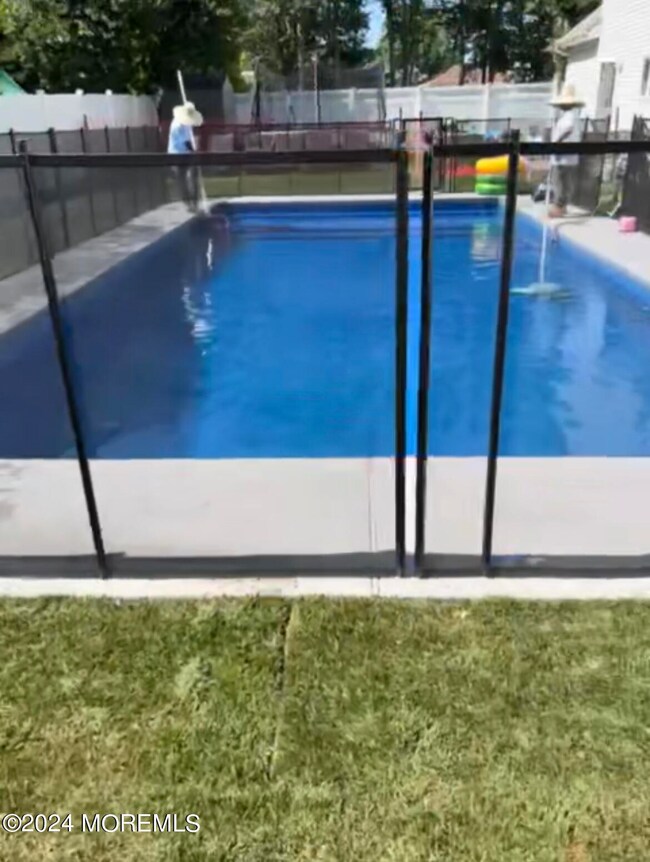 88 Whalepond Rd, Oakhurst, NJ 07755 - photo 5