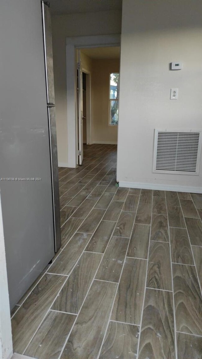 1030 18th St unit B, West Palm Beach, FL 33407 - photo 7