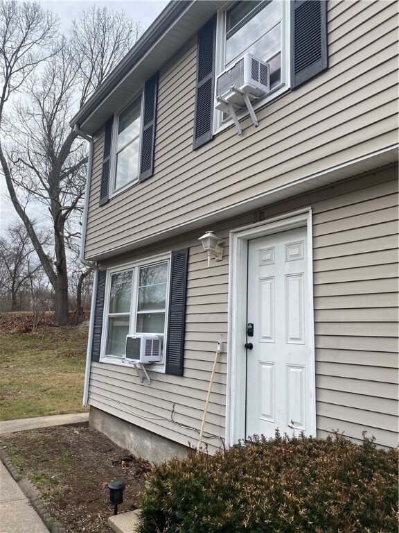 3 Annanias Ave unit B (left), Westerly, RI 02891 - photo 2