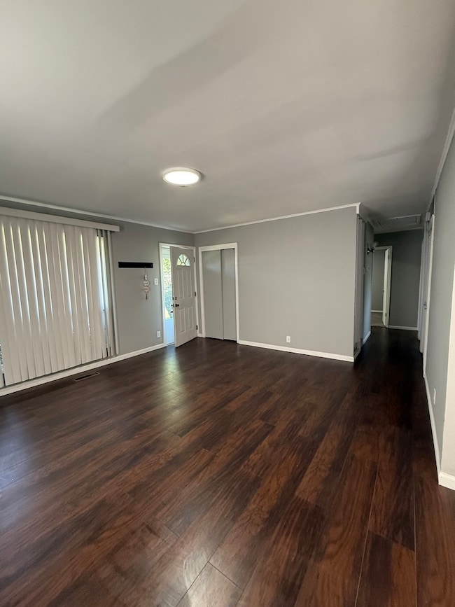 16939 Jodave Ave, Hazel Crest, IL 60429 - photo 5