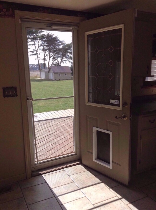 31598 Us Highway 20, New Carlisle, IN 46552 - photo 3