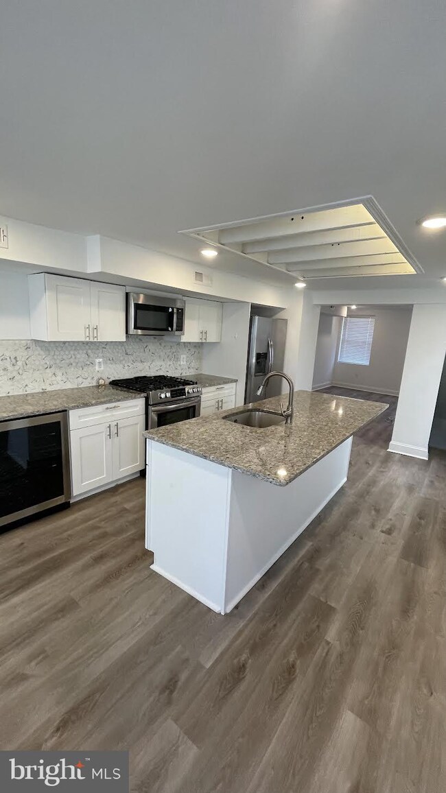 123 Maple St, Conshohocken, PA 19428 - photo 3