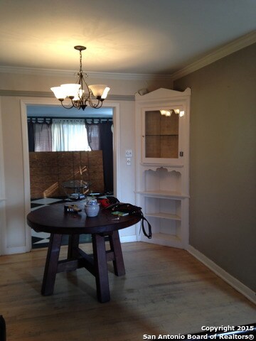 211 Colton Dr, San Antonio, TX 78209 - photo 4