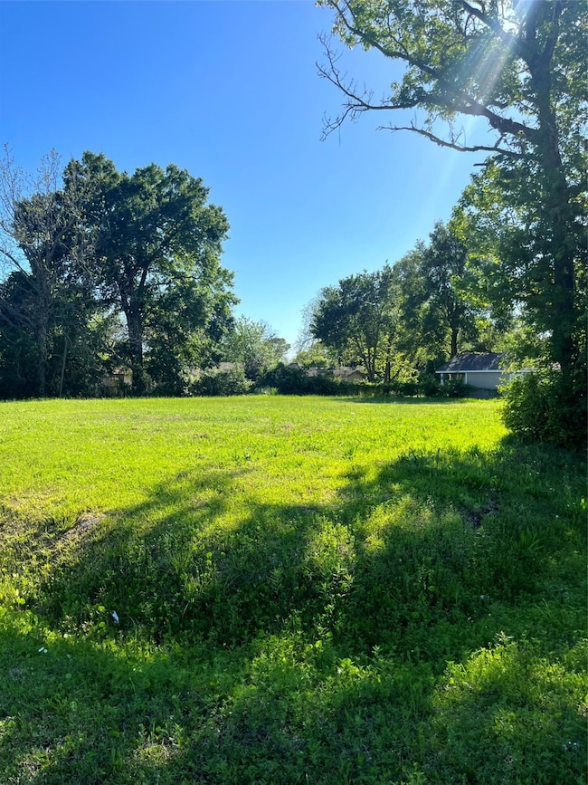 751 Fair St, Houston, TX 77088 - photo 2