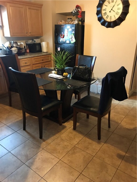 63 Baldwin St, Pawtucket, RI 02860 - photo 4