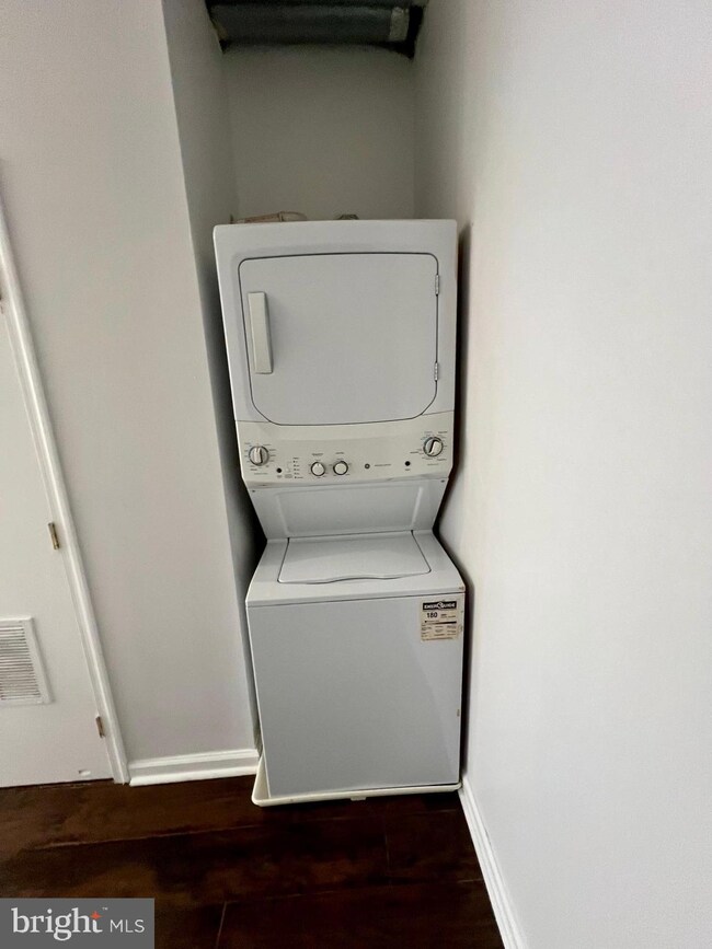 2839 W Diamond St unit 2, Philadelphia, PA 19121 - photo 6