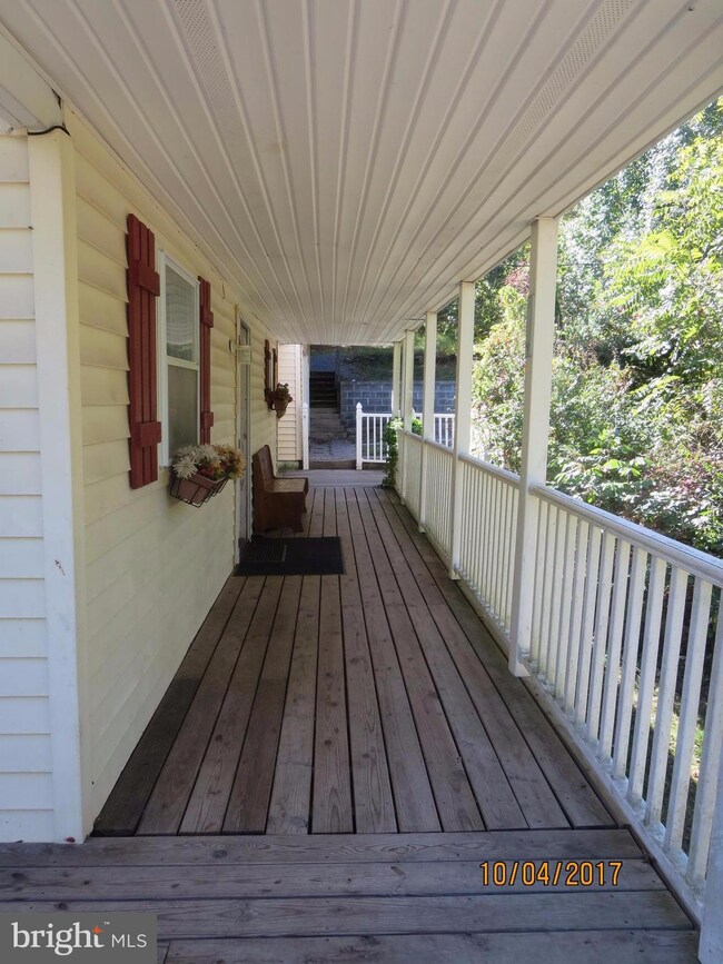 325 Apple Jack Cir, Linden, VA 22642 - photo 3