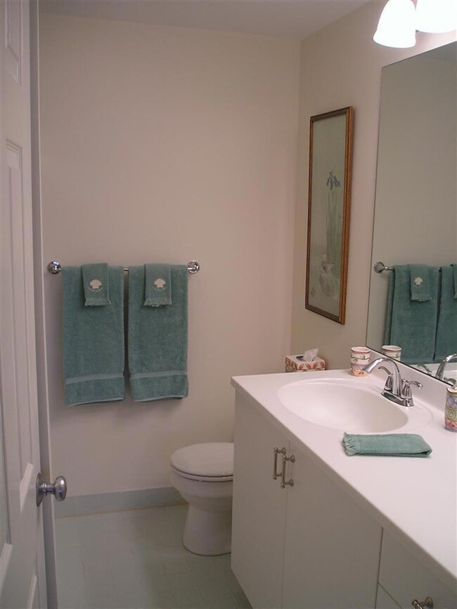 18 Oak Glen unit N, Yarmouth Port, MA 02675 - photo 4