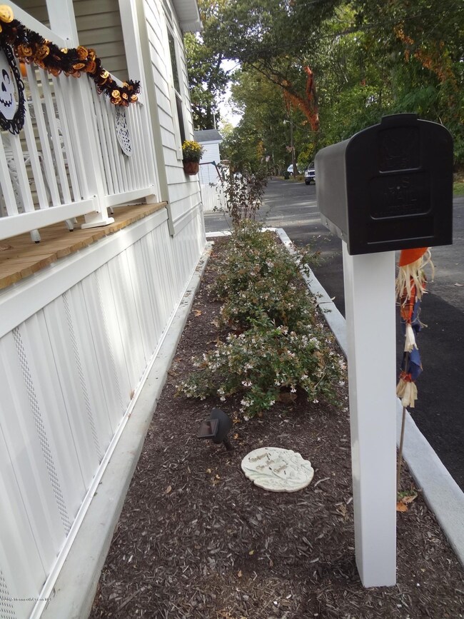 519 Washington St, Eatontown, NJ 07724 - photo 5