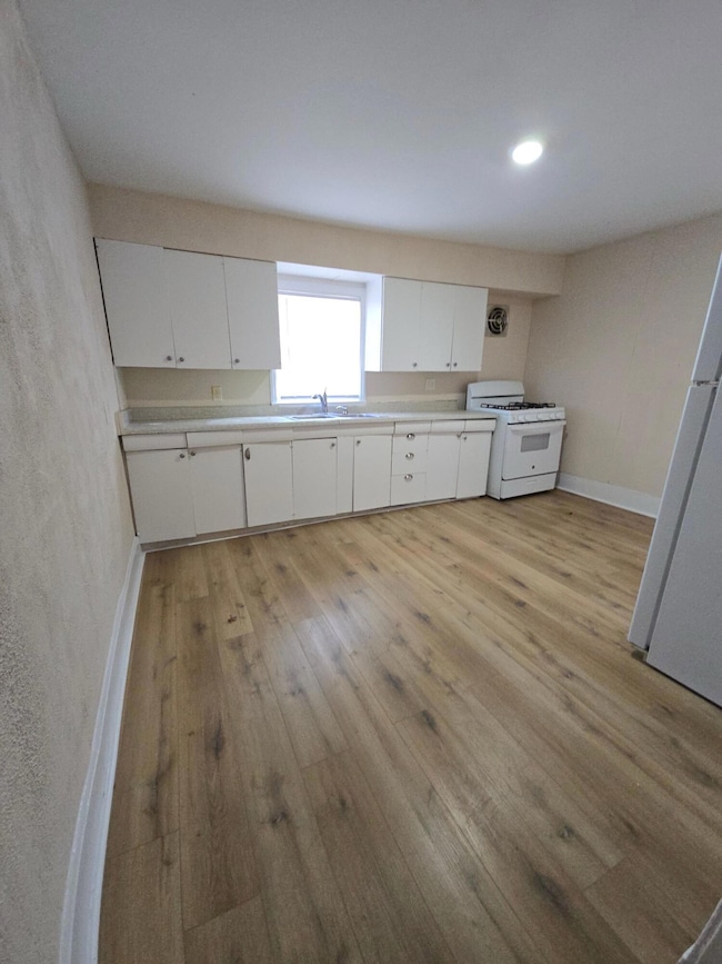 502 W Worley St, Columbia, MO 65203 - photo 3