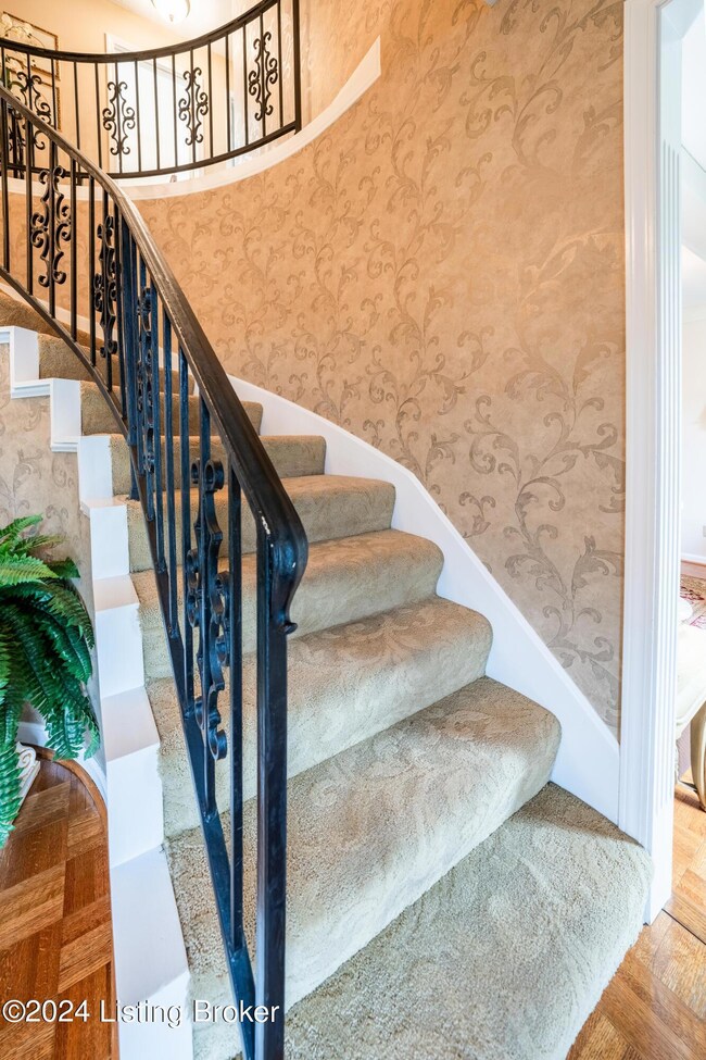 3813 Bigelow Drive-6