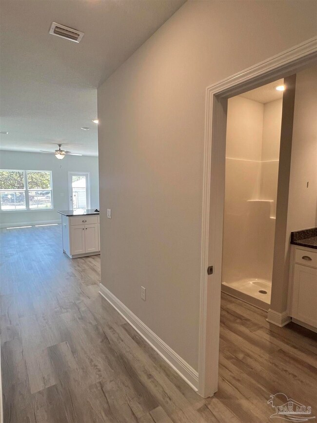 8001 Westpointe Ln unit 23B, Pensacola, FL 32506 - photo 4