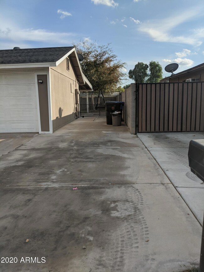 2821 E Coralbell Ave, Mesa, AZ 85204 - photo 5