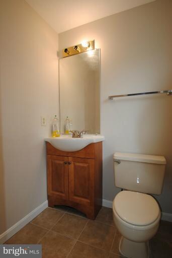 402 Glyndon St SE, Vienna, VA 22180 - photo 6