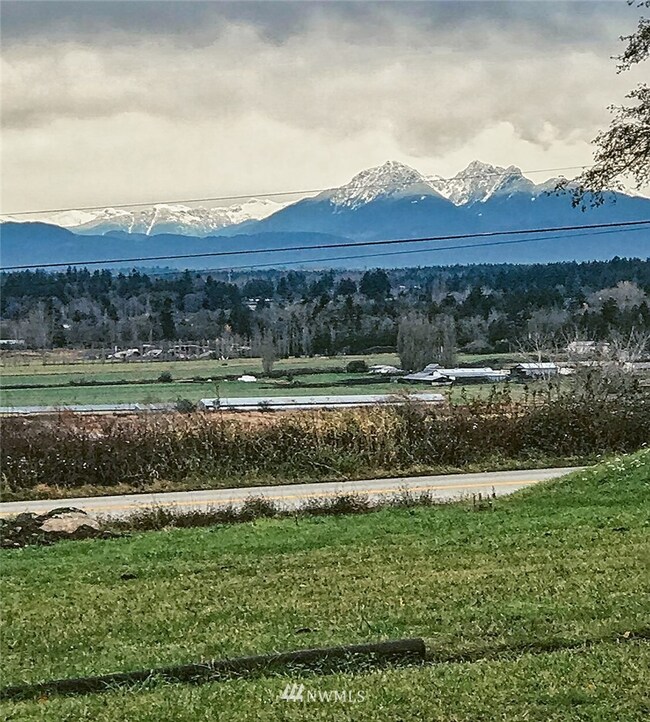 Looking down into the valley with the Canadian Coastal MTS as a backdrop.