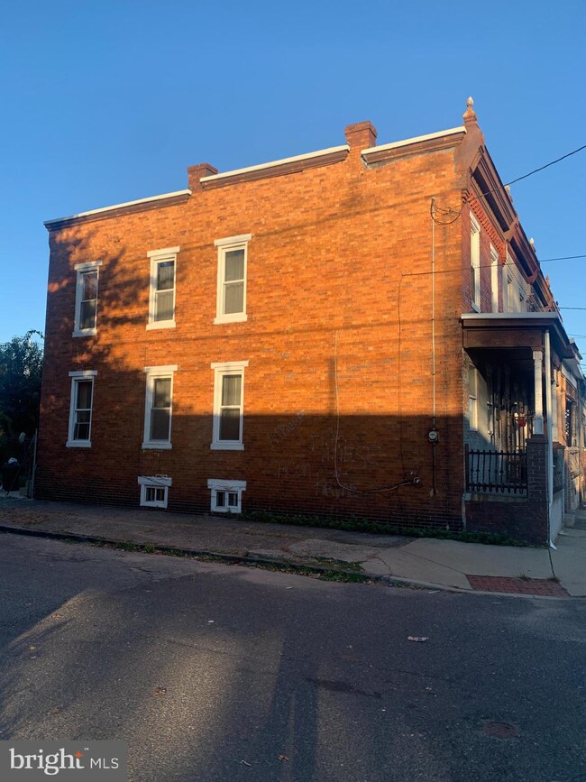 1001 Chestnut St, Camden, NJ 08103 - photo 2