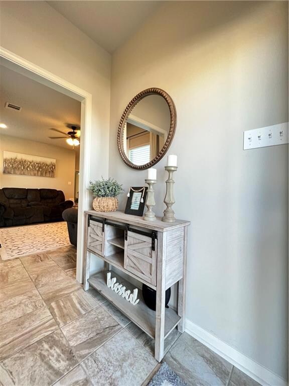 2601 Bayou Duet Dr, Marrero, LA 70072 - photo 2