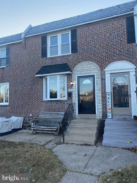 26 W Lynbrook Rd, Darby, PA 19023 - photo 2