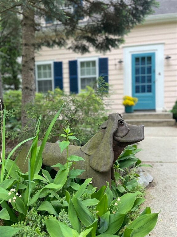 4 Beverly Rd, Newton Highlands, MA 02461 - photo 2