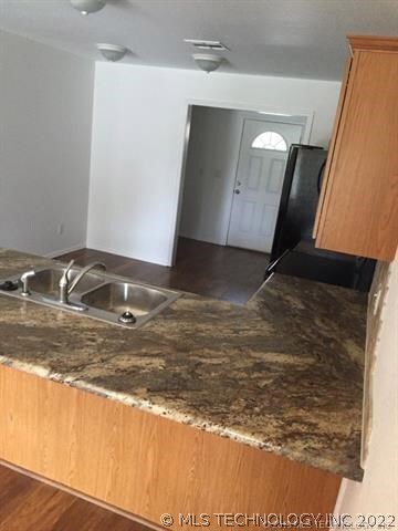 617 N Ridgeway St, Sapulpa, OK 74066 - photo 6