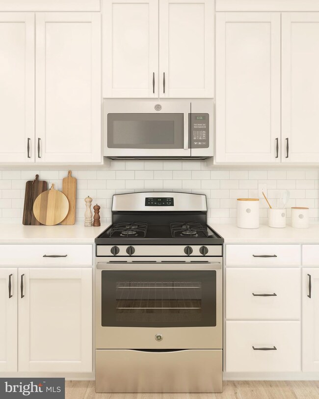 50 Allegiance Ct, Martinsburg, WV 25405 - photo 7