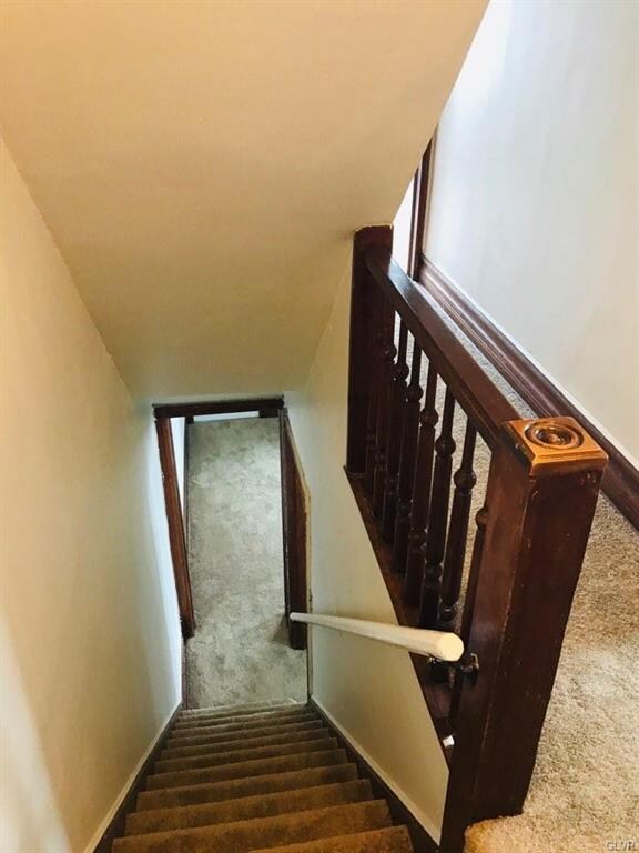 691 W Franklin St unit 697, Slatington, PA 18080 - photo 4