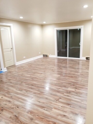 9446 Dee Rd unit 206F, Des Plaines, IL 60016 - photo 5