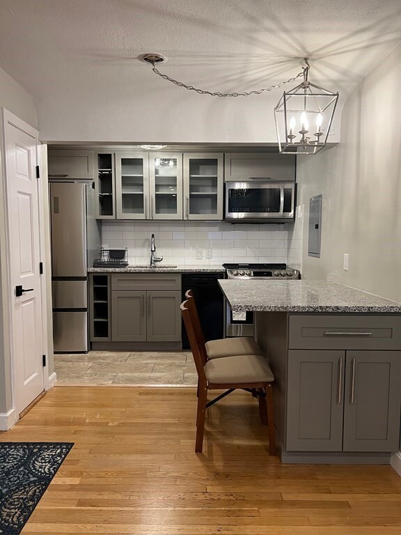 12 Commonwealth Ct unit 6, Brighton, MA 02135 - photo 2