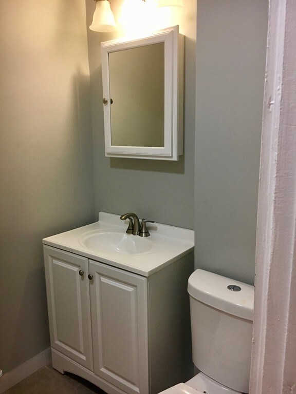 96 Irving St unit 1, Everett, MA 02149 - photo 4