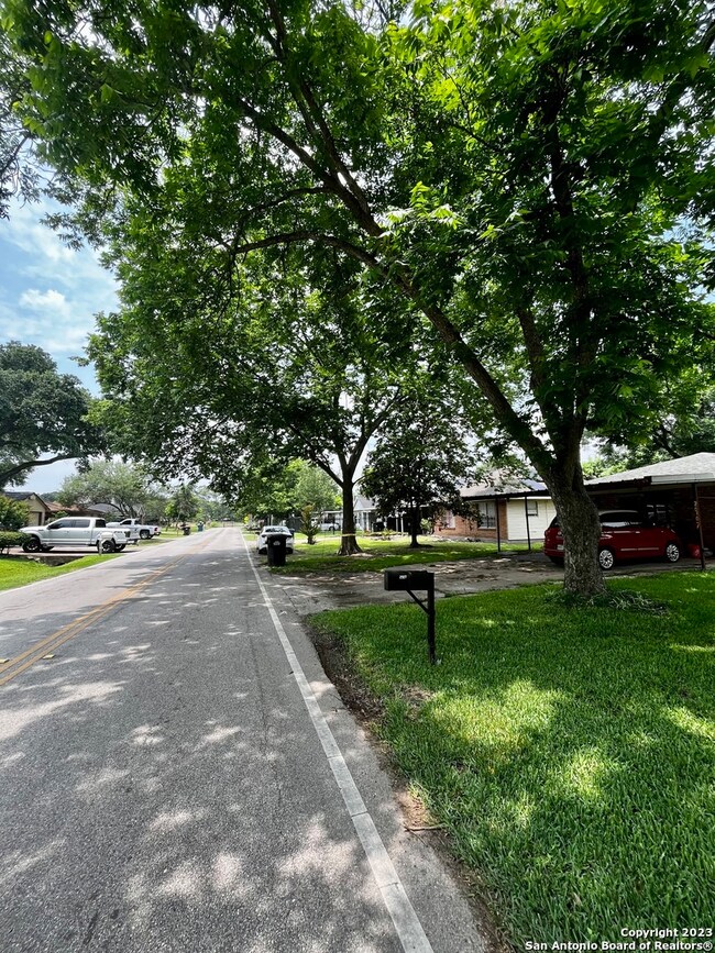 2907 Havner Ln, Houston, TX 77093 - photo 5