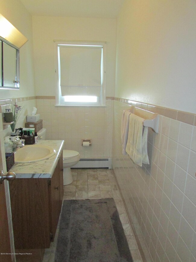 154 Castleton Dr, Toms River, NJ 08757 - photo 7