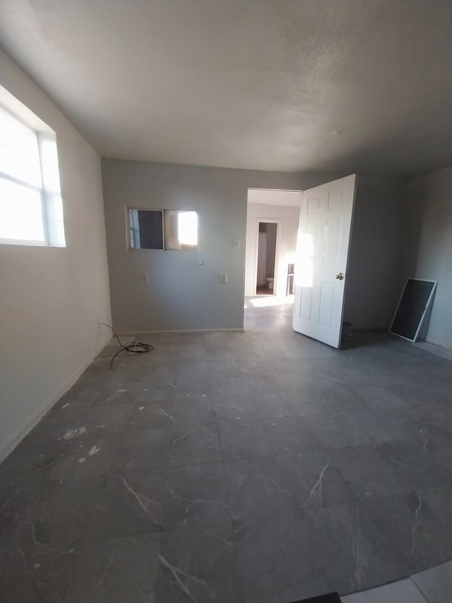 268 Medina St, Eagle Pass, TX 78852 - photo 6