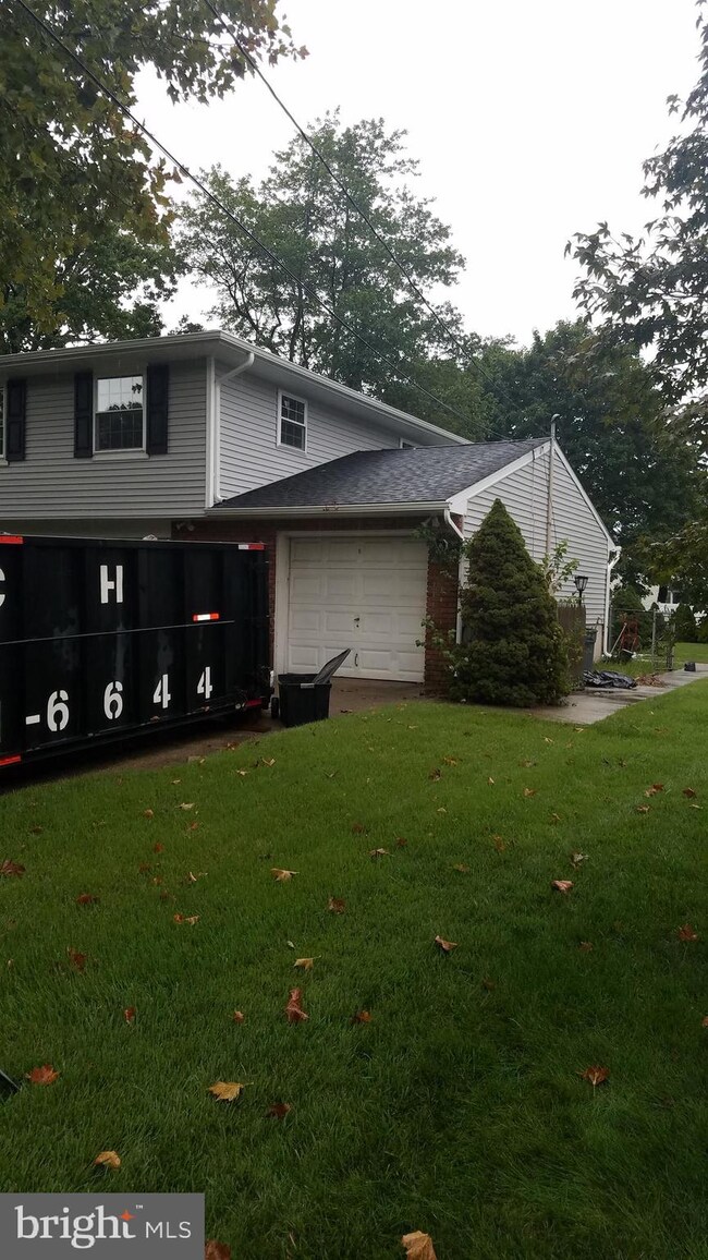 22 Purdue Dr, Riverside, NJ 08075 - photo 6