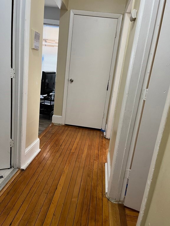 61 Vine St unit 1, Lynn, MA 01905 - photo 7