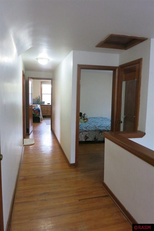 1408 N Broad St, Mankato, MN 56001 - photo 5