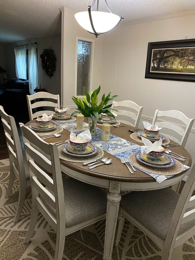 10127 S Country Dr, Alvin, TX 77511 - photo 4