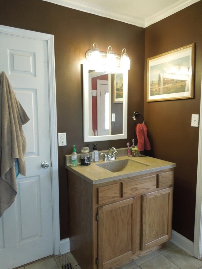 575 Hughley Ln, Harrodsburg, KY 40330 - photo 5