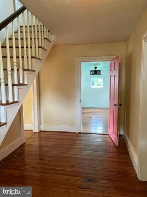 202 W Crescent St, Boyce, VA 22620 - photo 4