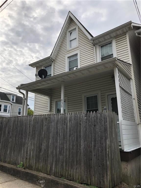 636 Wyandotte St, Bethlehem, PA 18015 - photo 2
