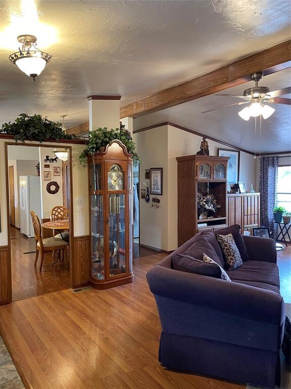 221 Private Road 4703, Boyd, TX 76023 - photo 5