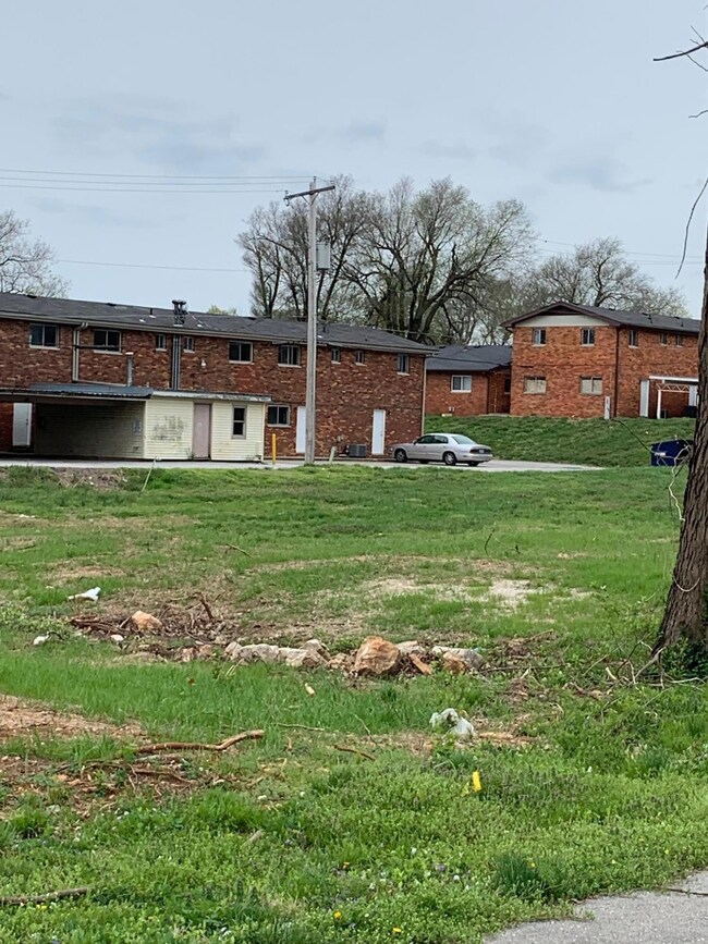 F6EAD77E-2386-4A08-86C2-7BFAFB13F476