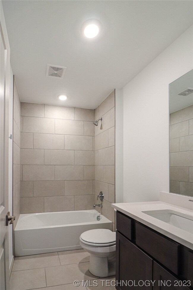 2426 W Charleston St, Broken Arrow, OK 74011 - photo 6