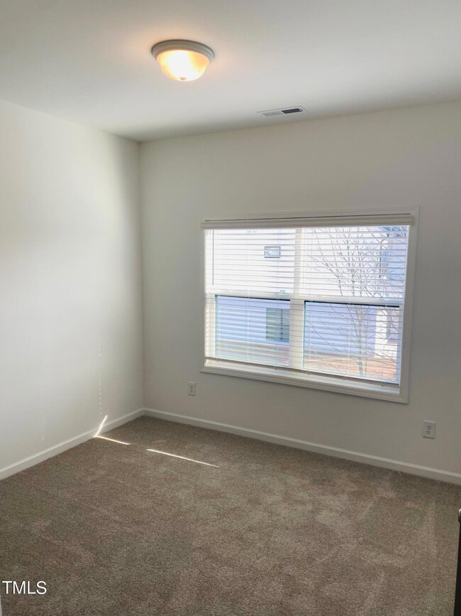 Lot 8--Bed 2
