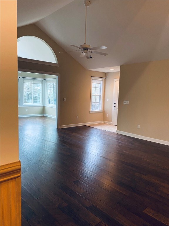 152 Grinders Cir unit Greer, Greer, SC 29650 - photo 4