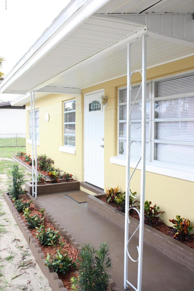 1900 Wuesthoff St, Titusville, FL 32780 - photo 3