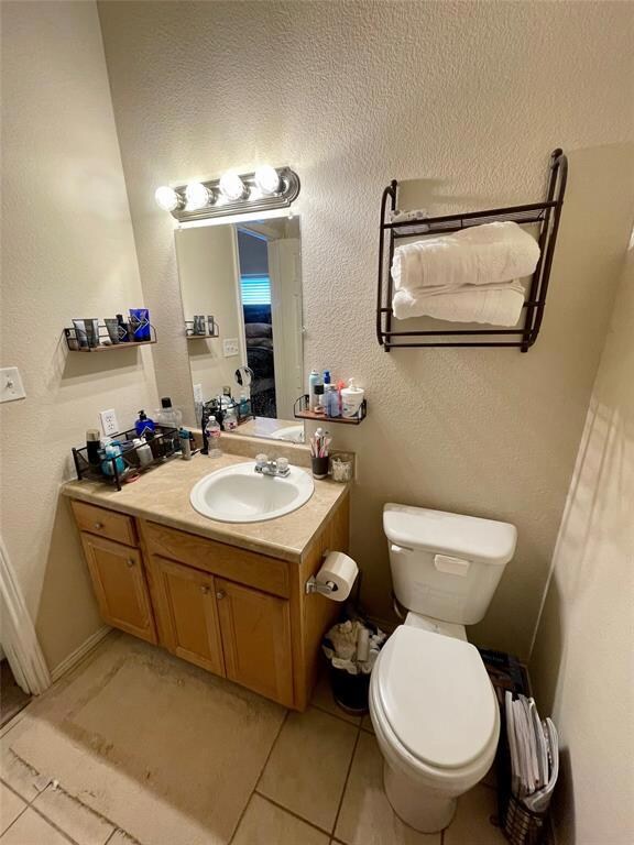 100 Collett Ct unit 100-102, Weatherford, TX 76088 - photo 6